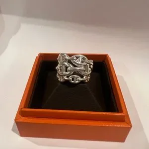 【HERMES】Chaine d'ancre Enchainee ring, large model Chaine d'ancre Enchainee ring, large model | Hermès USA